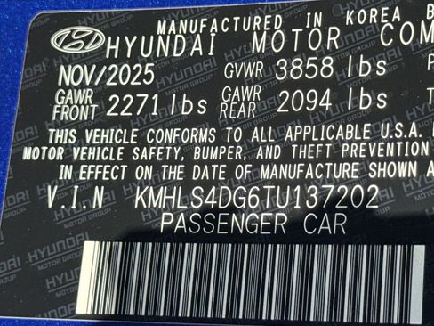 New 2026 Hyundai Elantra SEL Sport Premium FWD image 32