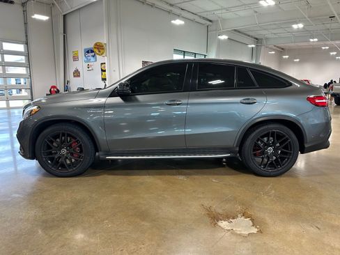 Used 2019 Mercedes-Benz GLE 63 AMG S image 5