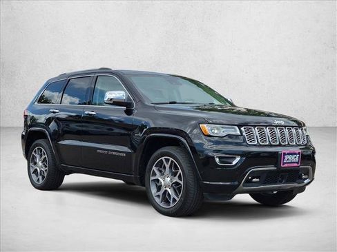 Used 2020 Jeep Grand Cherokee Overland AWD/4WD image 3