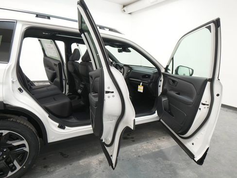 New 2026 Subaru Forester Premium AWD/4WD image 29