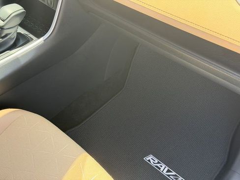 Used 2025 Toyota RAV4 XLE w/ Weather Package AWD/4WD image 20
