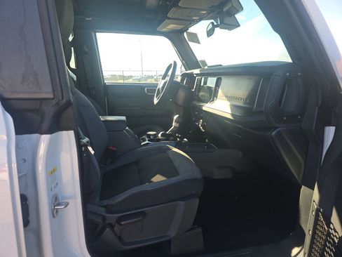 Used 2025 Ford Bronco Big Bend image 4