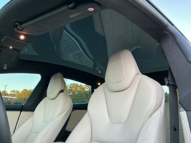 Used 2020 Tesla Model S Long Range AWD/4WD image 21