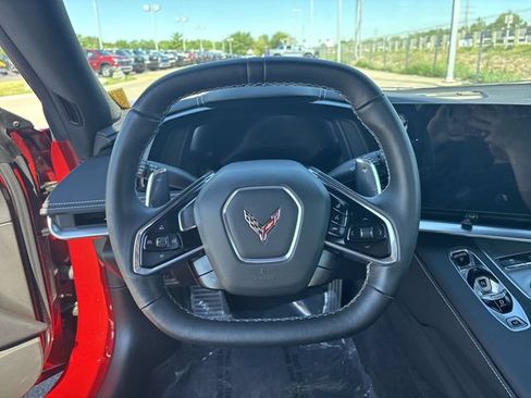 Used 2023 Chevrolet Corvette Stingray Preferred Conv RWD image 32