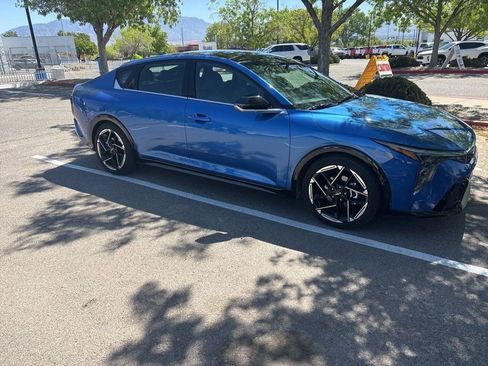 Used 2025 Kia K4 GT-Line w/ GT-Line Sunroof Package FWD image 6