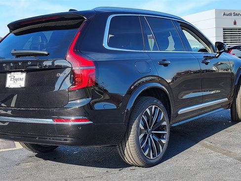 New 2026 Volvo XC90 B6 Plus image 3