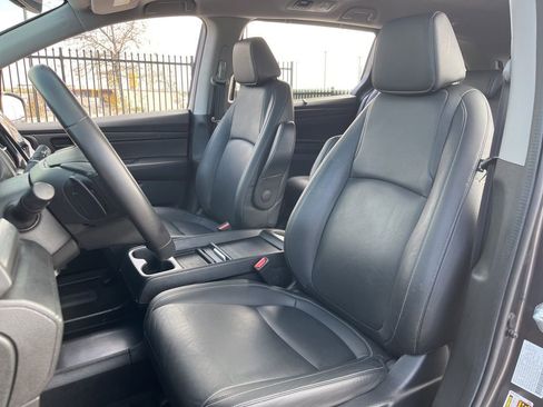 Used 2024 Honda Odyssey EX-L image 25