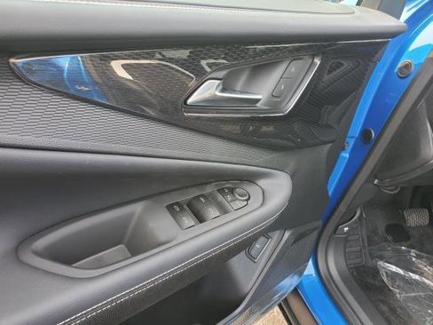 New 2025 Chevrolet Blazer EV LT image 7