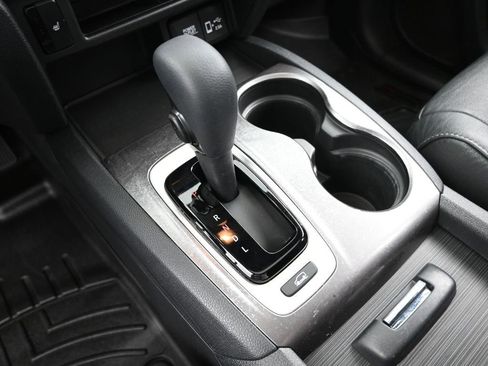 Used 2020 Honda Pilot EX-L image 16