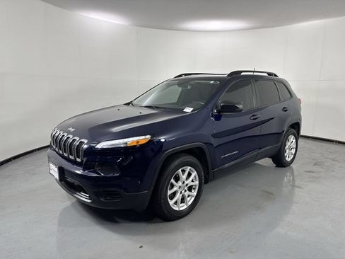 Used 2016 Jeep Cherokee Sport w/ Cold Weather Group AWD/4WD image 26