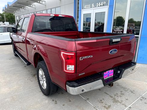 Used 2017 Ford F150 XLT w/ Equipment Group 302A Luxury AWD/4WD image 2