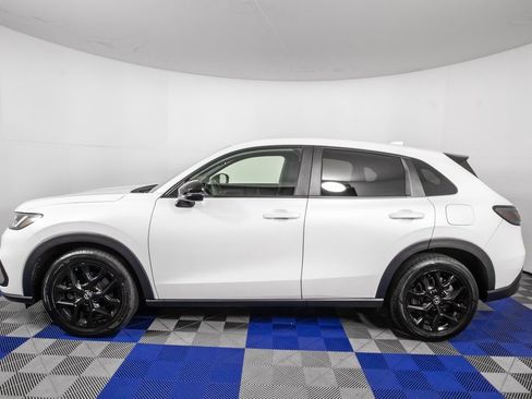 Used 2024 Honda HR-V Sport image 7