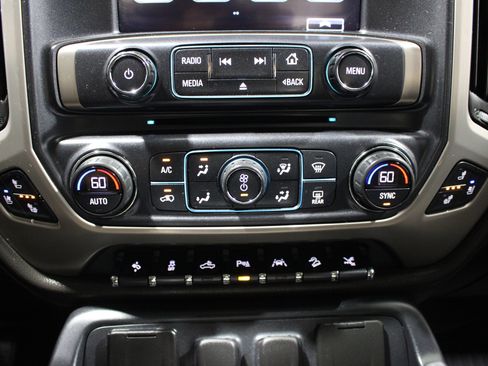 Used 2017 GMC Sierra 1500 Denali w/ Denali Ultimate Package AWD/4WD image 18