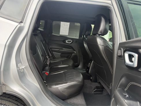 Used 2023 Jeep Compass High Altitude w/ Driver Assist Group I AWD/4WD image 18