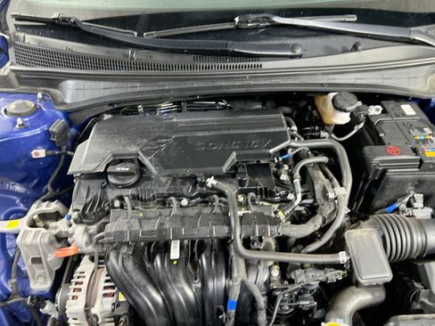 Used 2023 Hyundai Elantra SEL w/ Convenience Package FWD image 29