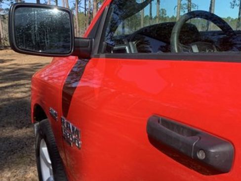 Used 2023 RAM 1500 Classic SLT image 10