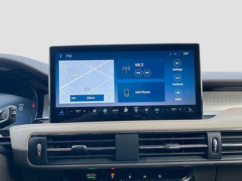 Used 2024 Lincoln Corsair FWD w/ Equipment Group 101A image 15