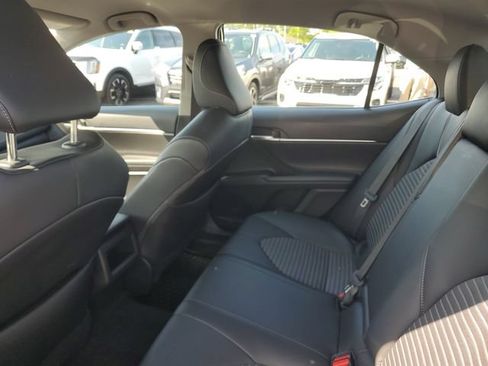 Used 2024 Toyota Camry SE FWD image 8