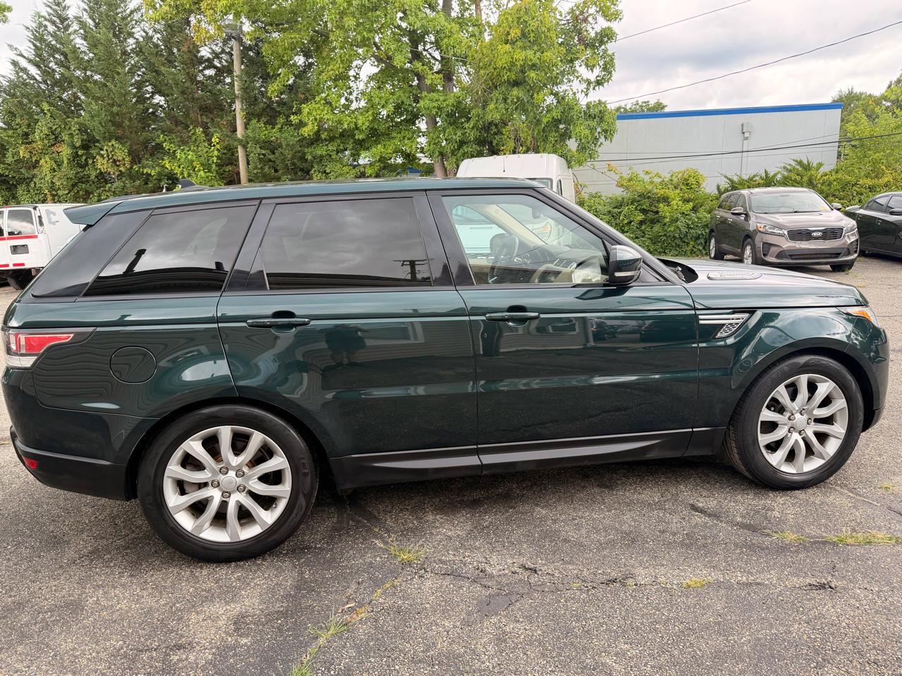 Used 2016 Land Rover Range Rover Sport HSE AWD/4WD image 8