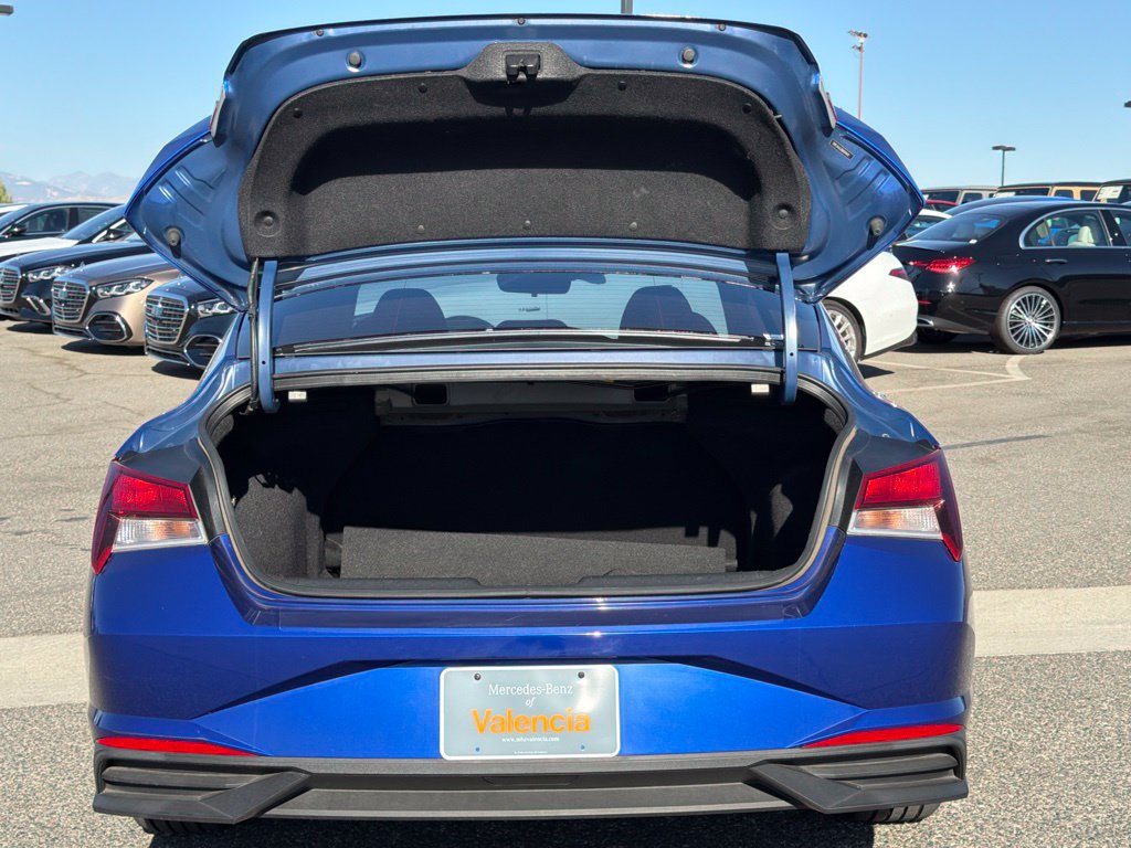 Used 2021 Hyundai Elantra SEL w/ Convenience Package FWD image 15