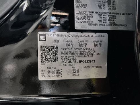Used 2023 GMC Sierra 1500 AT4X AWD/4WD image 37
