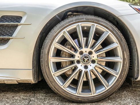 Used 2017 Mercedes-Benz SL 550 image 94