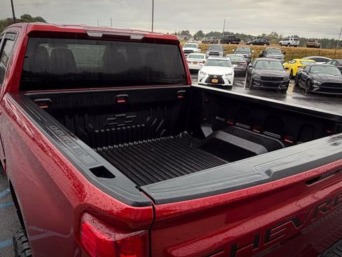 Used 2021 Chevrolet Silverado 1500 RST w/ LPO, Dark Essentials Package AWD/4WD image 27