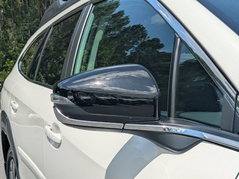 Certified 2025 Subaru Outback Premium AWD/4WD image 11