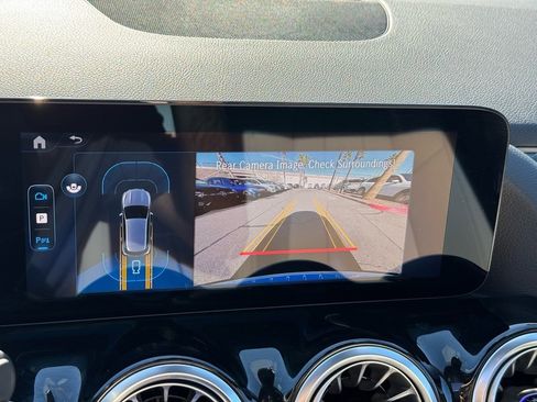 Certified 2026 Mercedes-Benz GLA 250 image 32