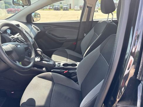 Used 2014 Ford Focus S FWD image 10