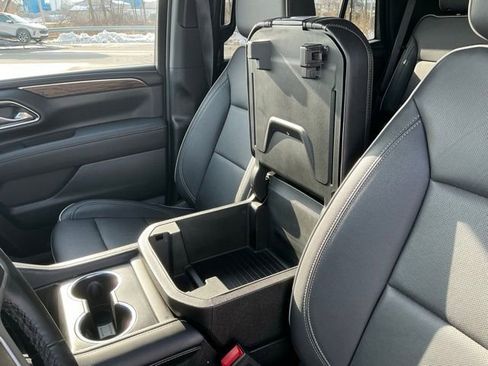 Used 2024 Chevrolet Tahoe Premier image 33