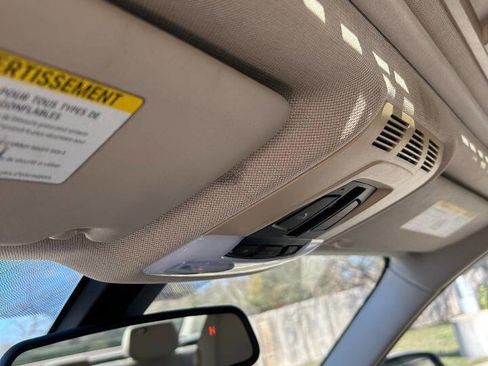 Used 2015 BMW 320i Sedan image 27