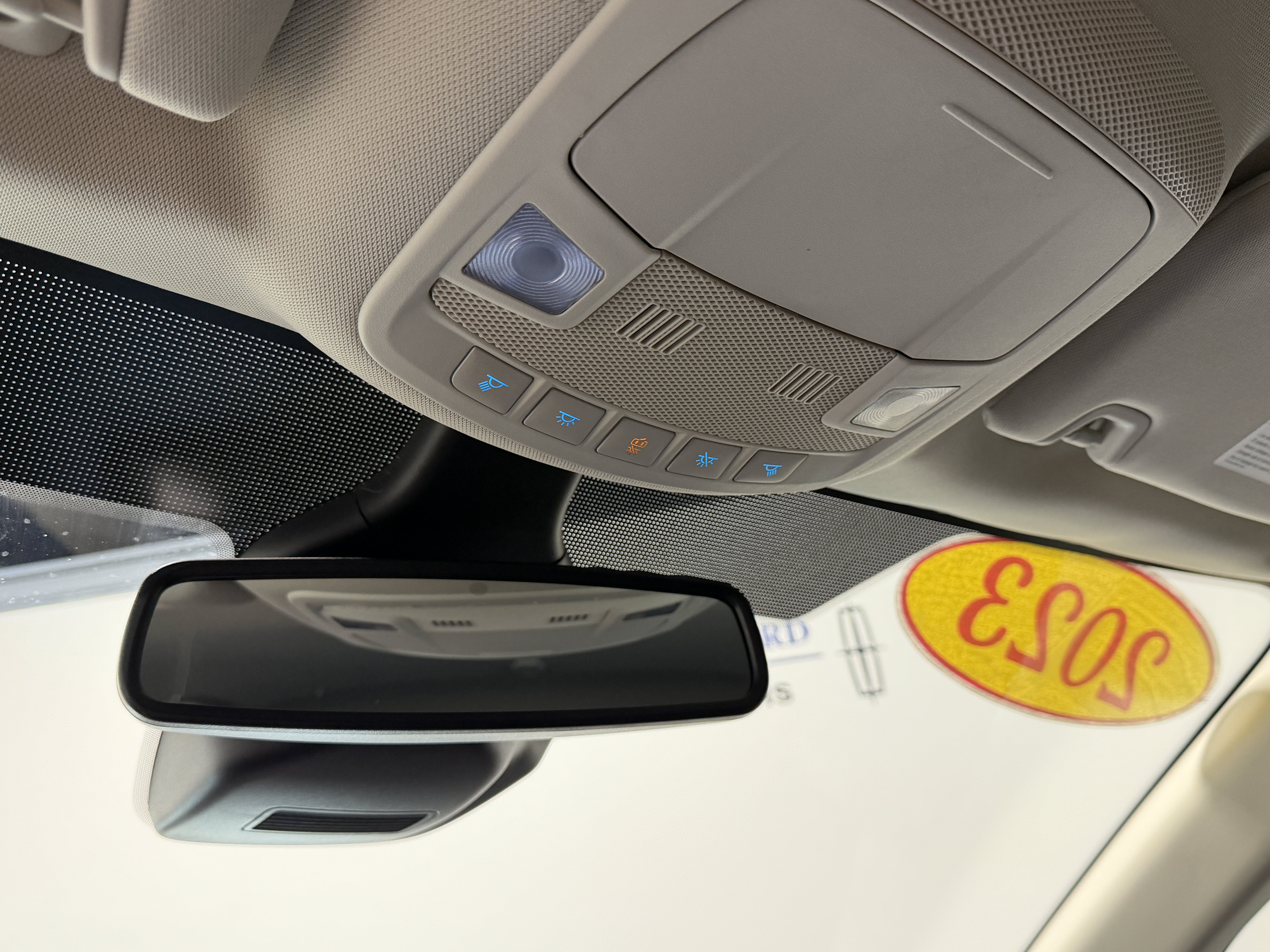 Used 2023 Ford Edge SEL AWD/4WD image 5