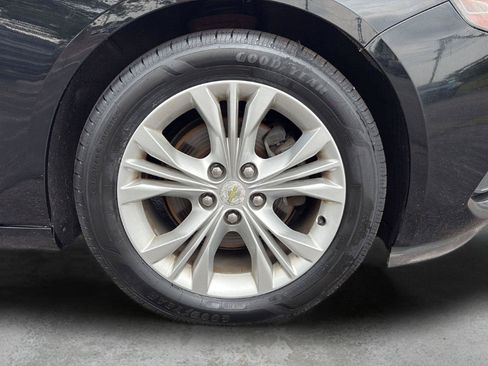 Used 2014 Chevrolet Impala LT w/ Convenience Package FWD image 24