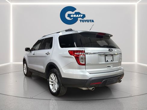 Used 2014 Ford Explorer XLT image 5