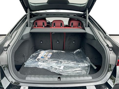 Certified 2025 BMW i4 eDrive40 RWD image 21