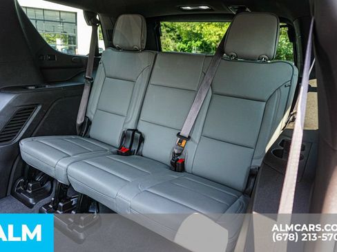 Used 2024 GMC Yukon SLT RWD image 22