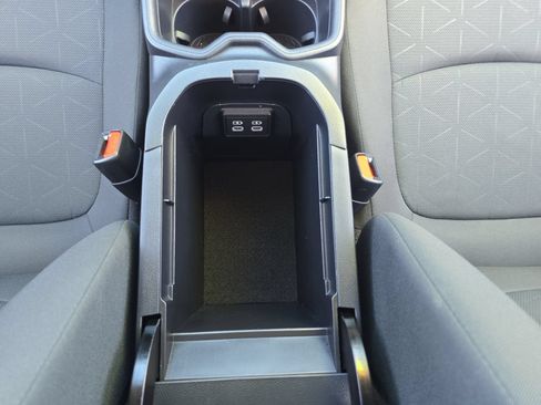 Certified 2025 Toyota RAV4 XLE AWD/4WD image 18