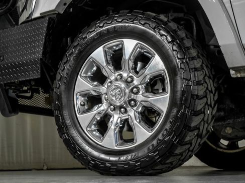 Used 2022 RAM 2500 Limited AWD/4WD image 56