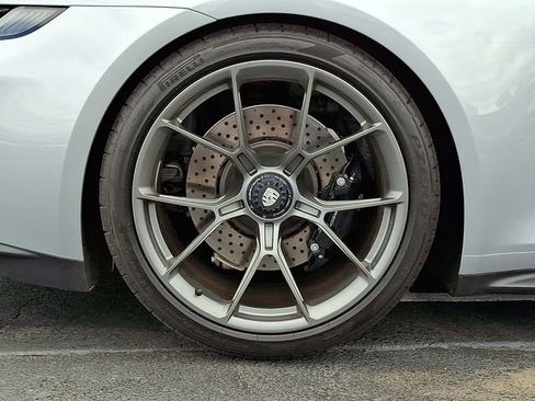 Certified 2022 Porsche 911 GT3 RWD image 13