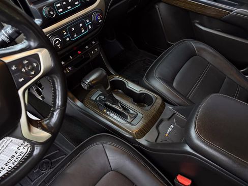 Used 2017 GMC Canyon Denali AWD/4WD image 13