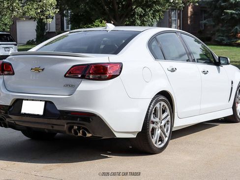 Used 2016 Chevrolet SS RWD image 8