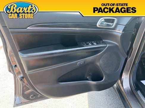 Used 2019 Jeep Grand Cherokee Limited w/ Luxury Group II AWD/4WD image 24