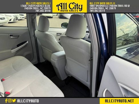 Used 2012 Toyota Prius Three FWD image 28