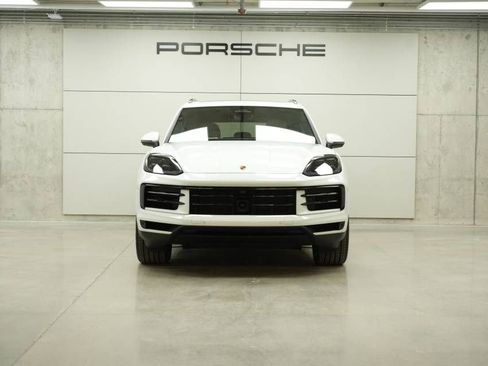 New 2026 Porsche Cayenne AWD/4WD image 10