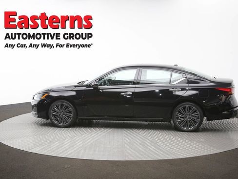 Used 2023 Nissan Altima 2.5 SL FWD image 61