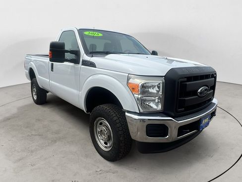 Used 2016 Ford F250 XL w/ Power Equipment Group AWD/4WD image 8