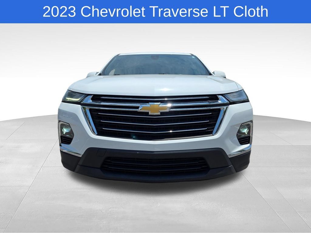 Certified 2023 Chevrolet Traverse LT FWD image 9