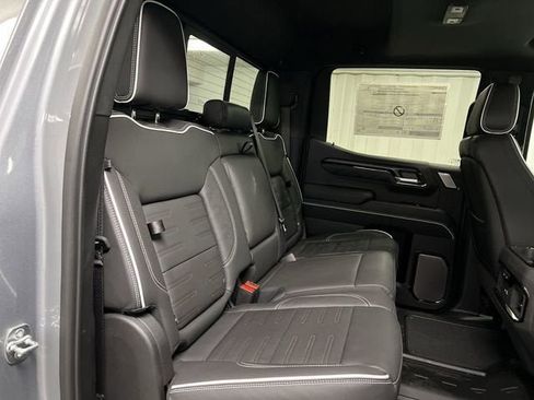 New 2026 GMC Sierra 1500 AT4X AWD/4WD image 28