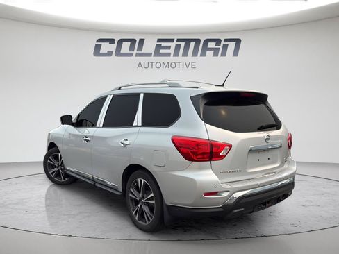 Used 2017 Nissan Pathfinder Platinum w/ Cargo Package AWD/4WD image 3